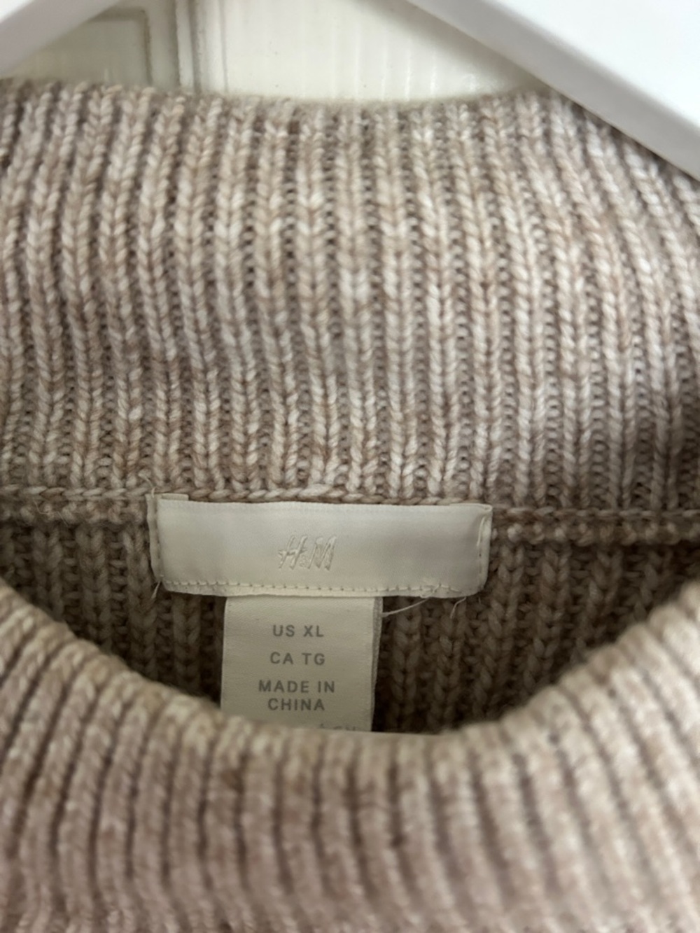 H&M Cream Ribbed Mock Neck Sweater - Picture 2 of 2